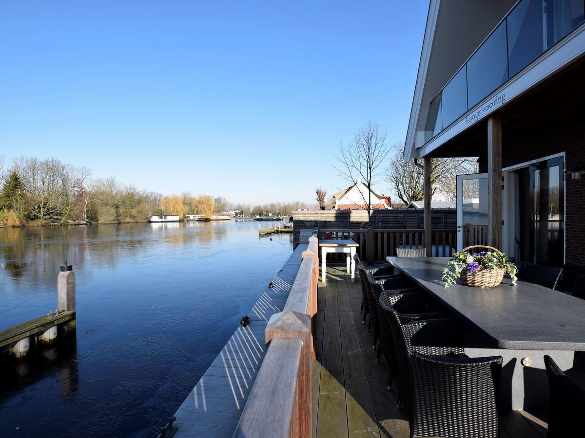 Luxurious Villa With Private Garden In Kaag Exterior foto
